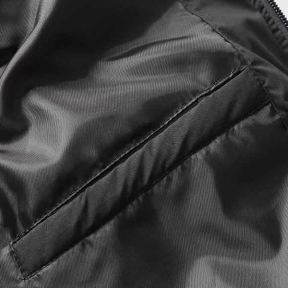 Black Mens Puffer Vest - Picture 4 of 5